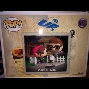 Up Disney Carl and Ellie 979 LE Funko Pop